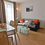 Apart-hotel Privilodges Le Royal Annecy