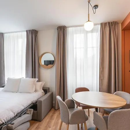 Aparthotel Privilodges Le Royal 3*