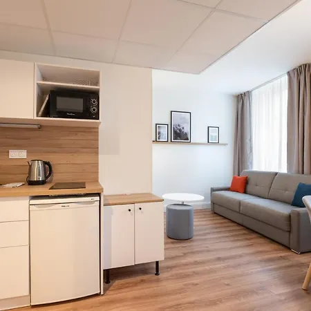 Privilodges Le Royal 3* Annecy