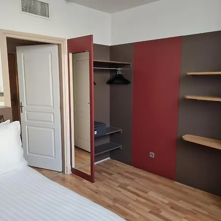 Aparthotel Privilodges Le Royal Annecy