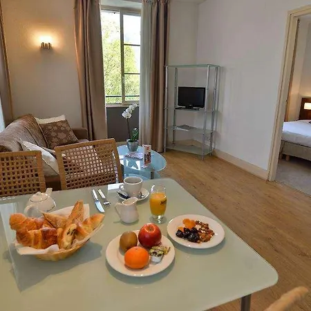 Aparthotel Privilodges Le Royal 3*
