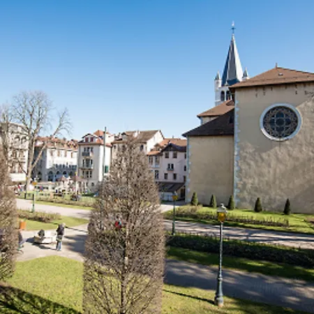 Privilodges Le Royal