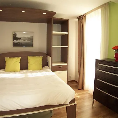 Privilodges Le Royal Aparthotel Annecy