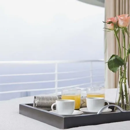 Royal 3* Annecy