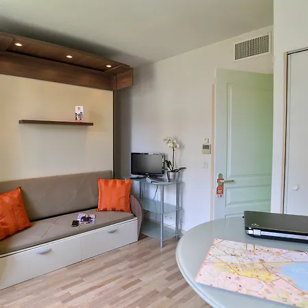 Apart-hotel Privilodges Le Royal